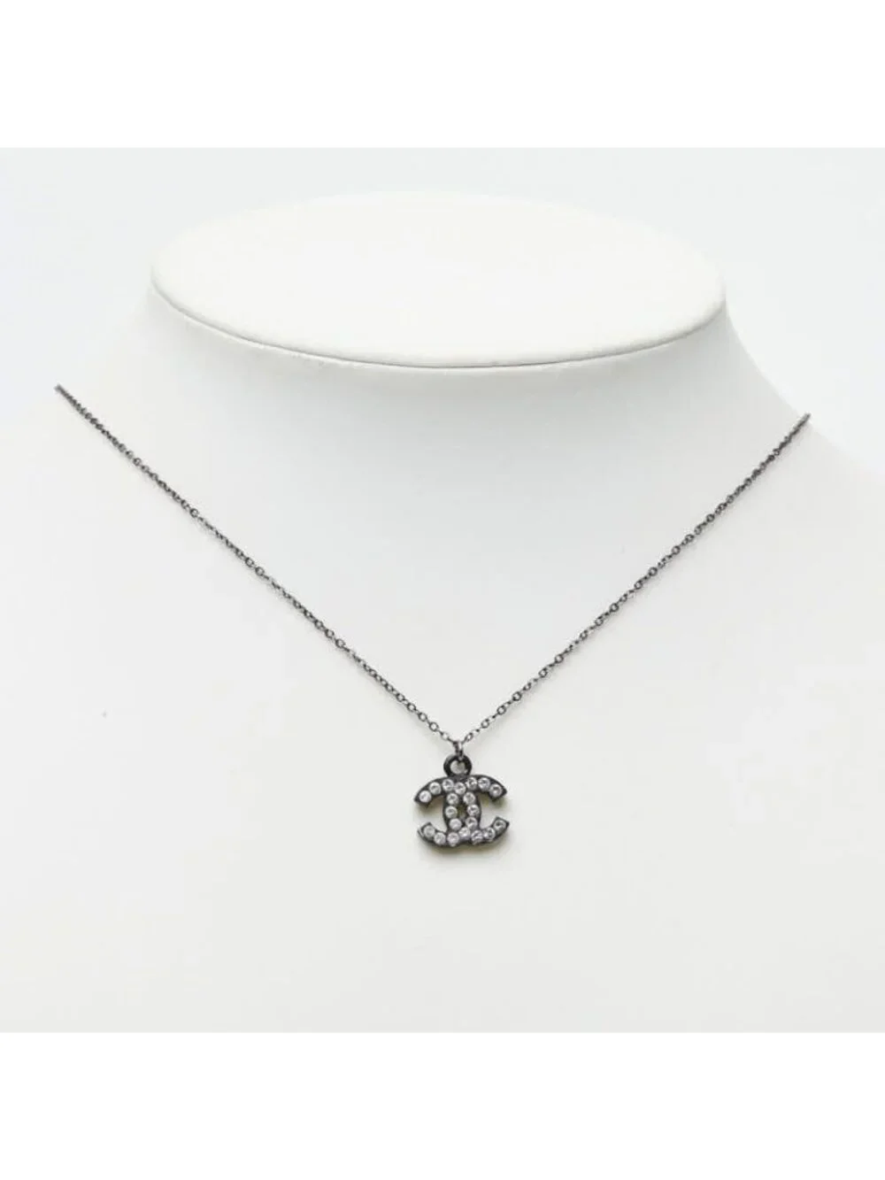 Chanel CC Logo Necklace Black Metal Rhinestone